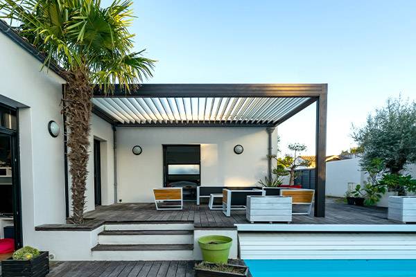 pose pergola adossee